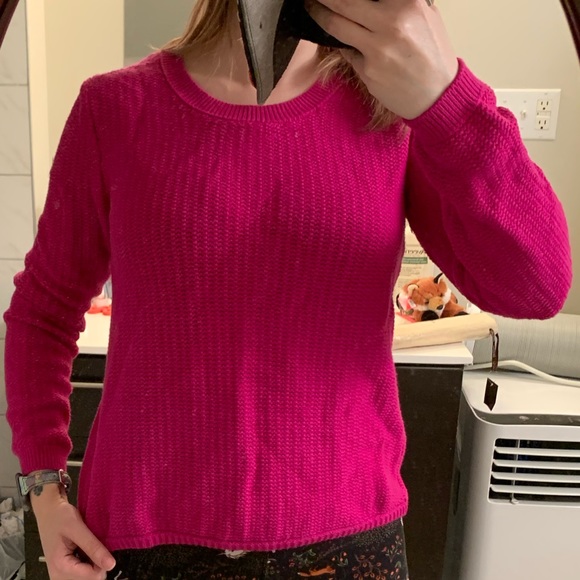 Pink Banana Republic Sweater. Size medium, petite. Back Zipper. - Picture 4 of 7